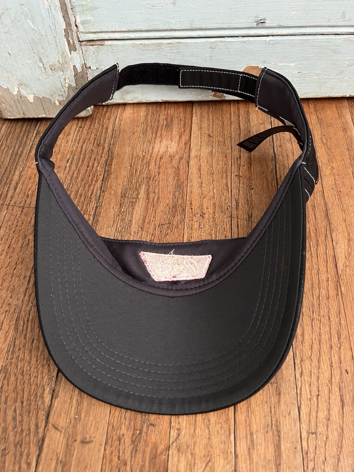 Nike Golf Black Adjustable Polyester Visor Embroidered Logo 429466-010
