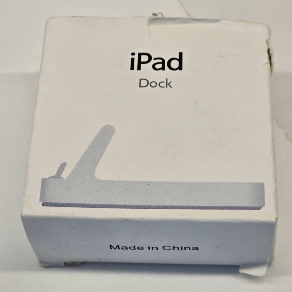 Genuine Apple IPad 2 Dock docking station A1381 30 pin used