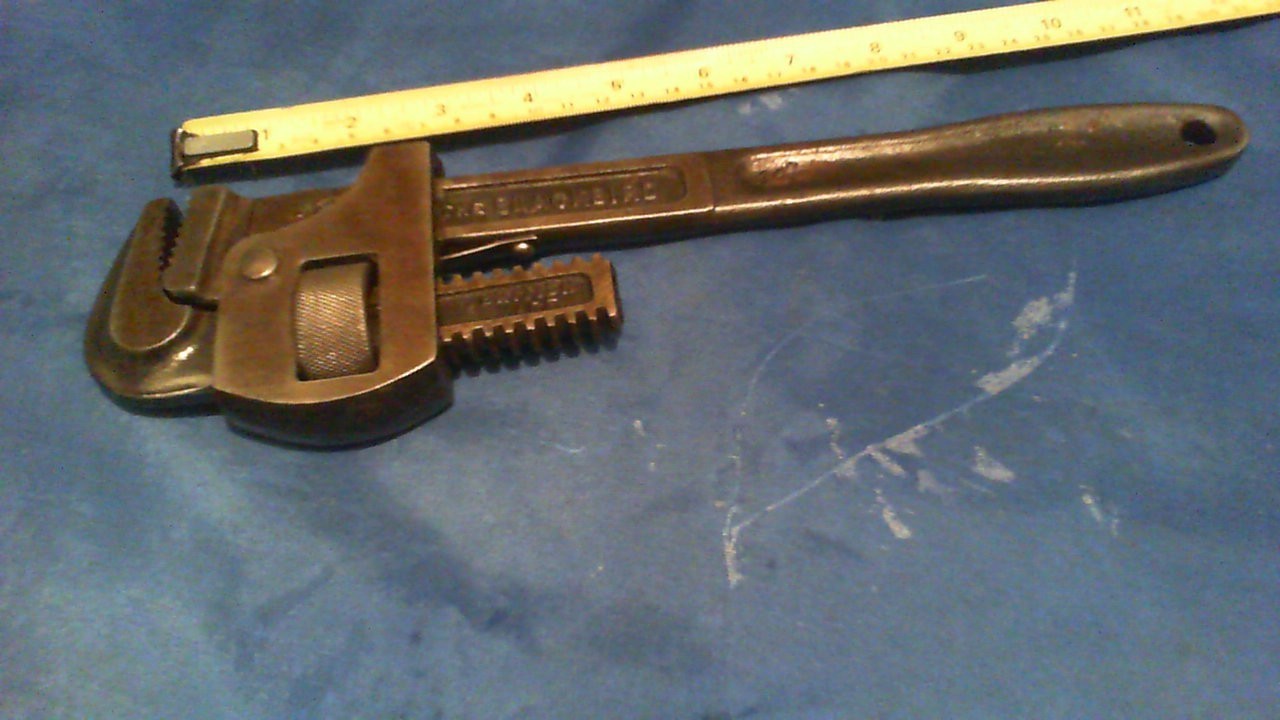 VINTAGE GARRINGTON STILLSONS WRENCH 14" THE BLACKBIRD PLUMBER ENGINEER MECHANIC