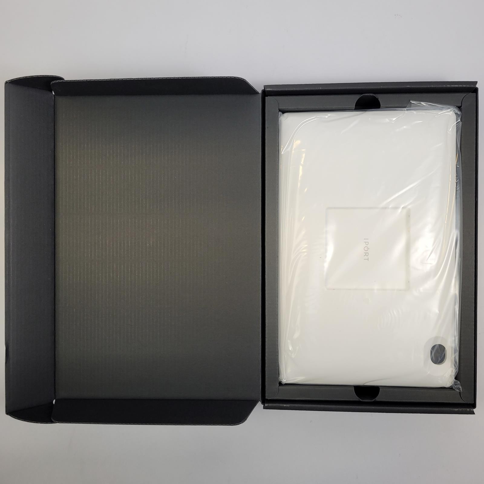 iPort 71017 iPad Case / Wall Mount System | Grade B