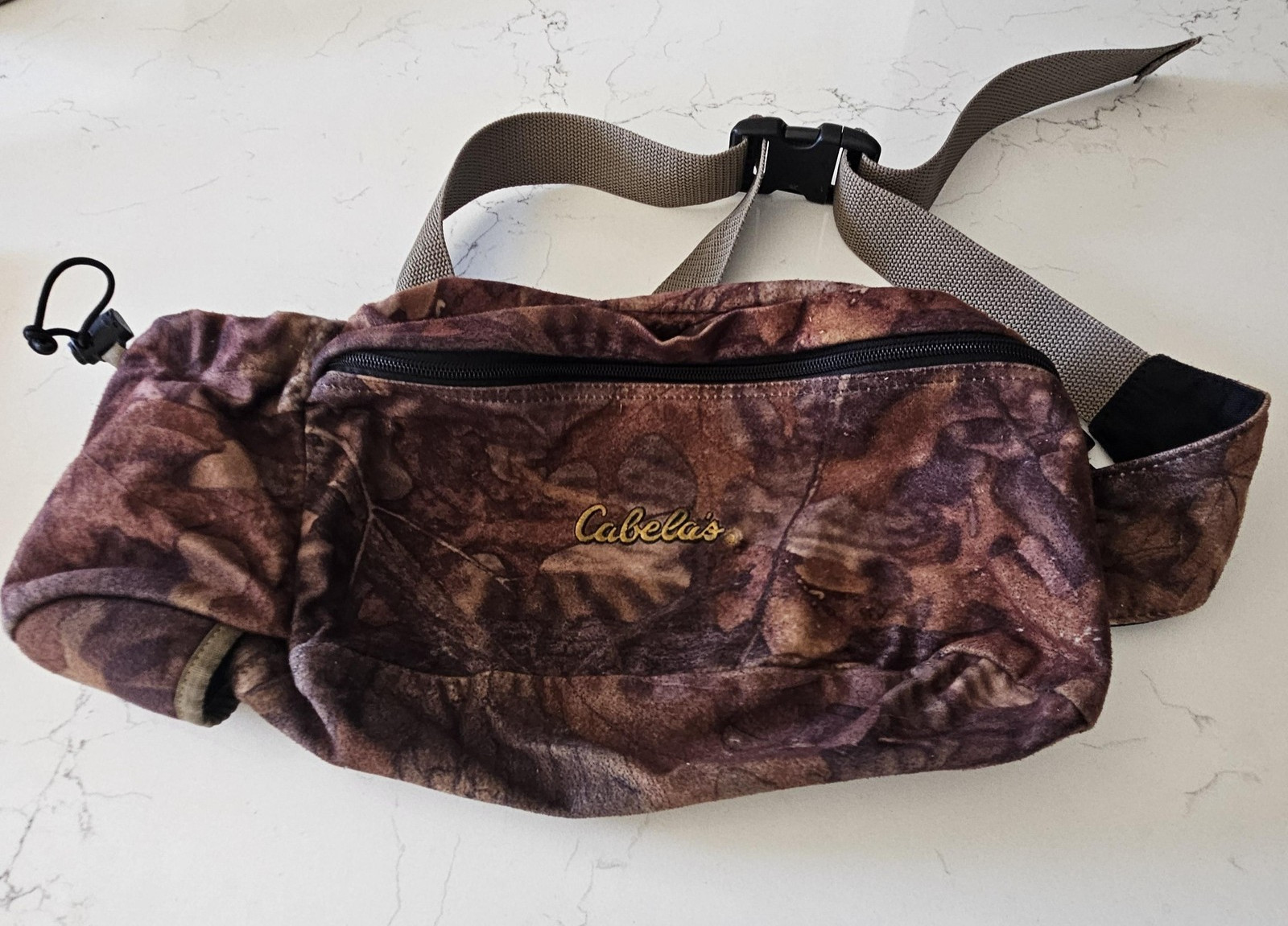 Cabela's Camouflage Waist Pack Fanny Pack Hunting Belt Bag Bottle Holder Gear