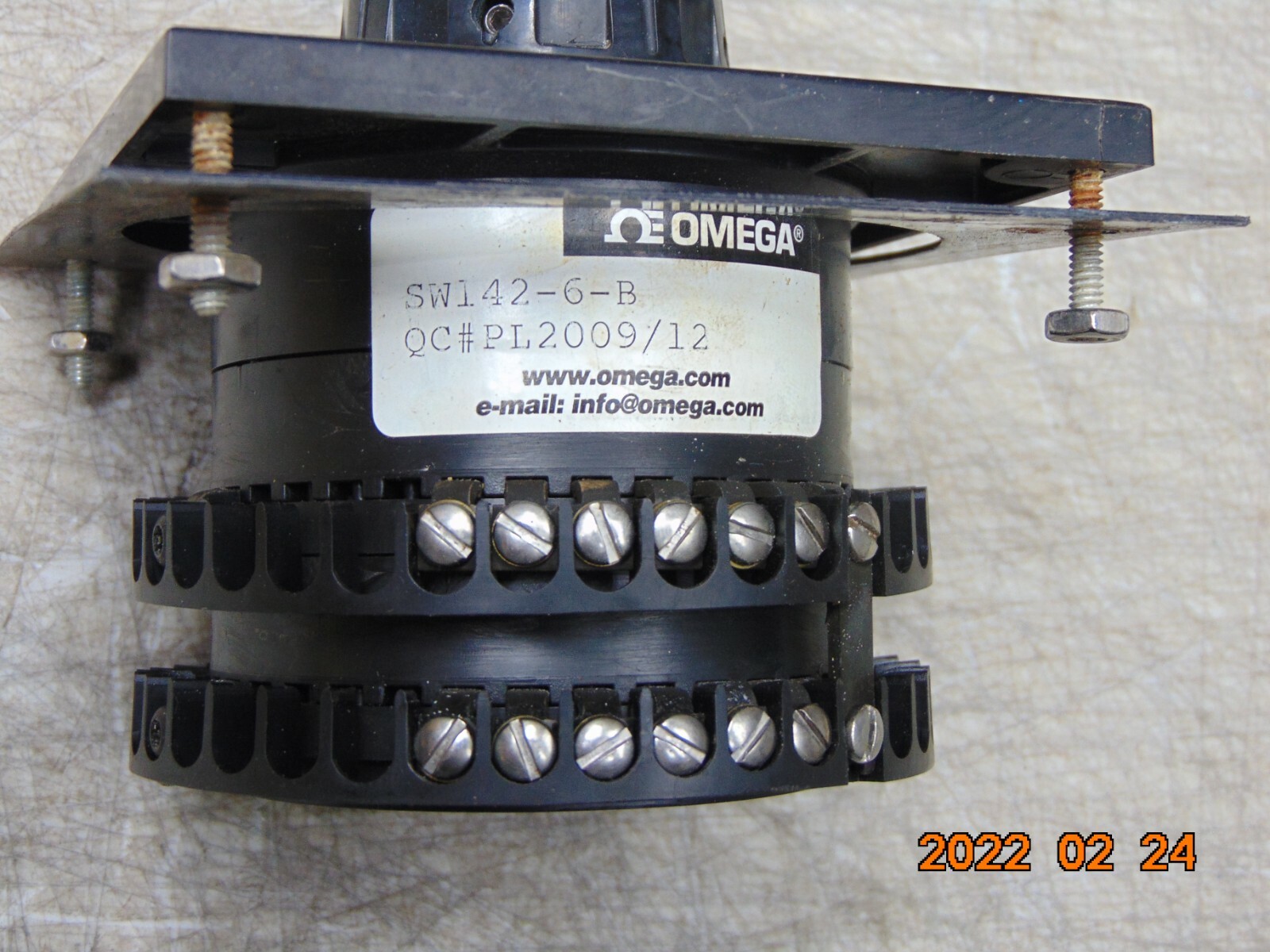 OMEGA SW142-6-B SELECTOR SWITCH