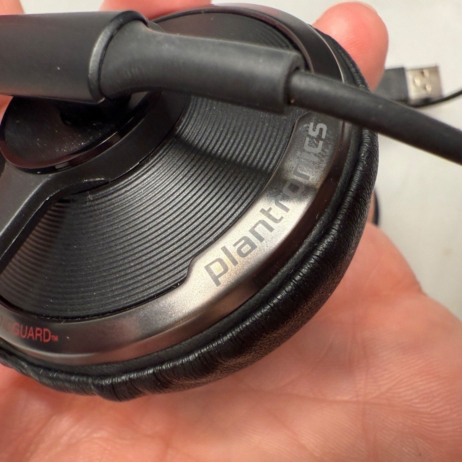 Plantronics Blackwire C510 500 Series USB On‑Ear Headset with Case EUC