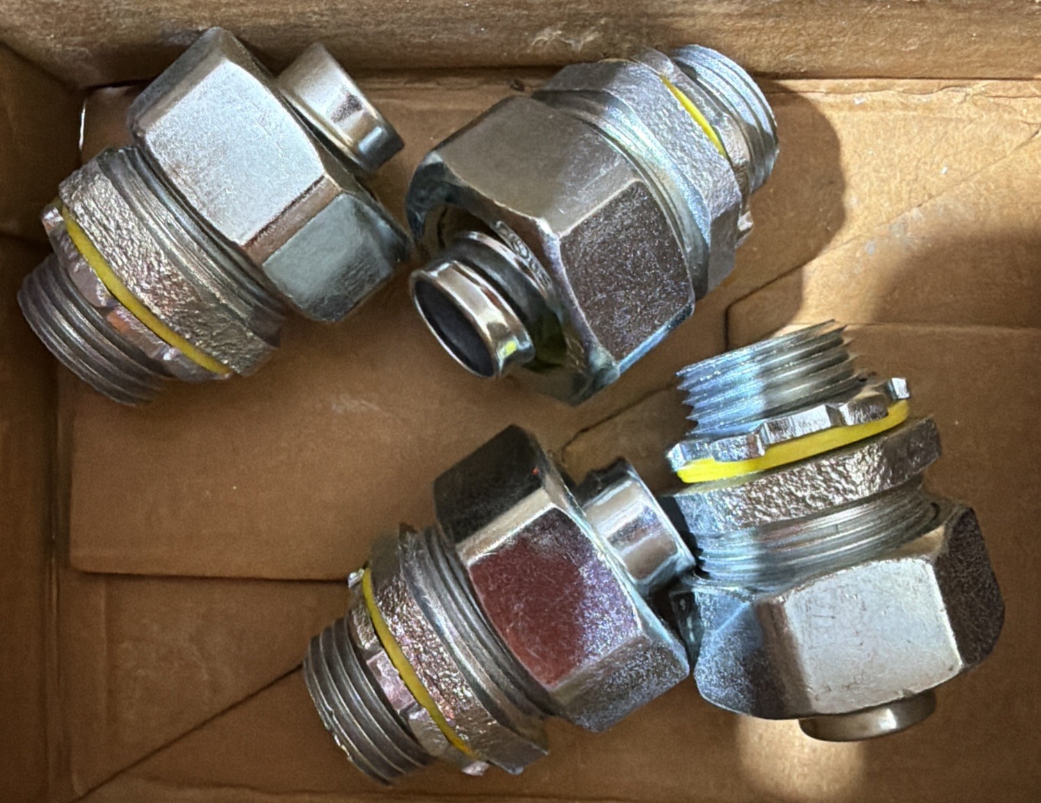 Lot of 4- EATON Crouse-Hinds LT50 1/2" Straight Male Connector. Liquid Tight