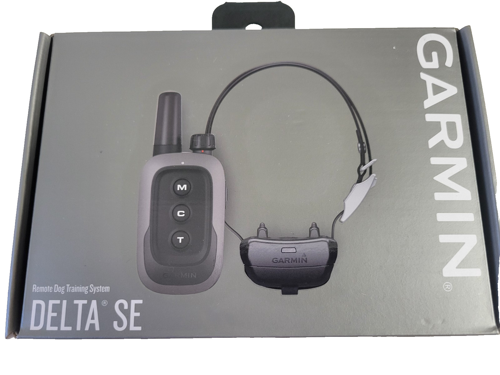 Garmin Delta SE Remote Dog Training System Bundle 1/2 Mile Range 010-02608-00