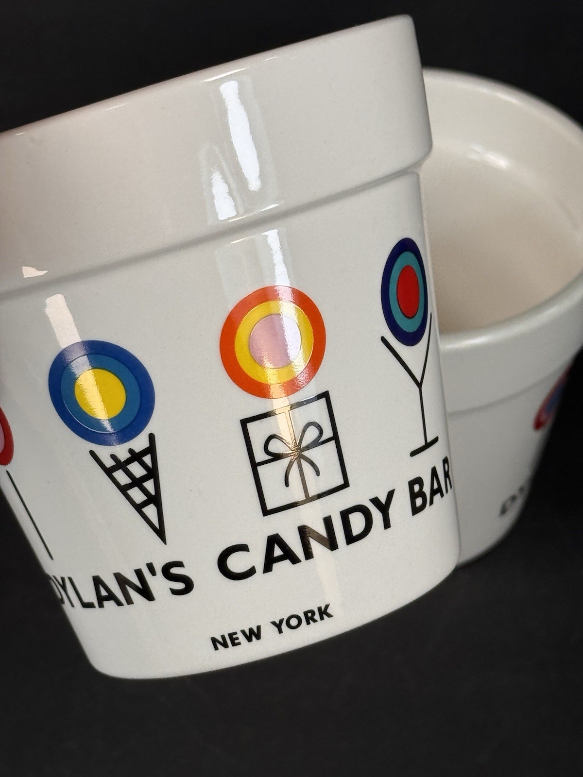 Set 2 Dylan’s Candy Bar Ceramic Flower Pot Planters White Colorful Logo