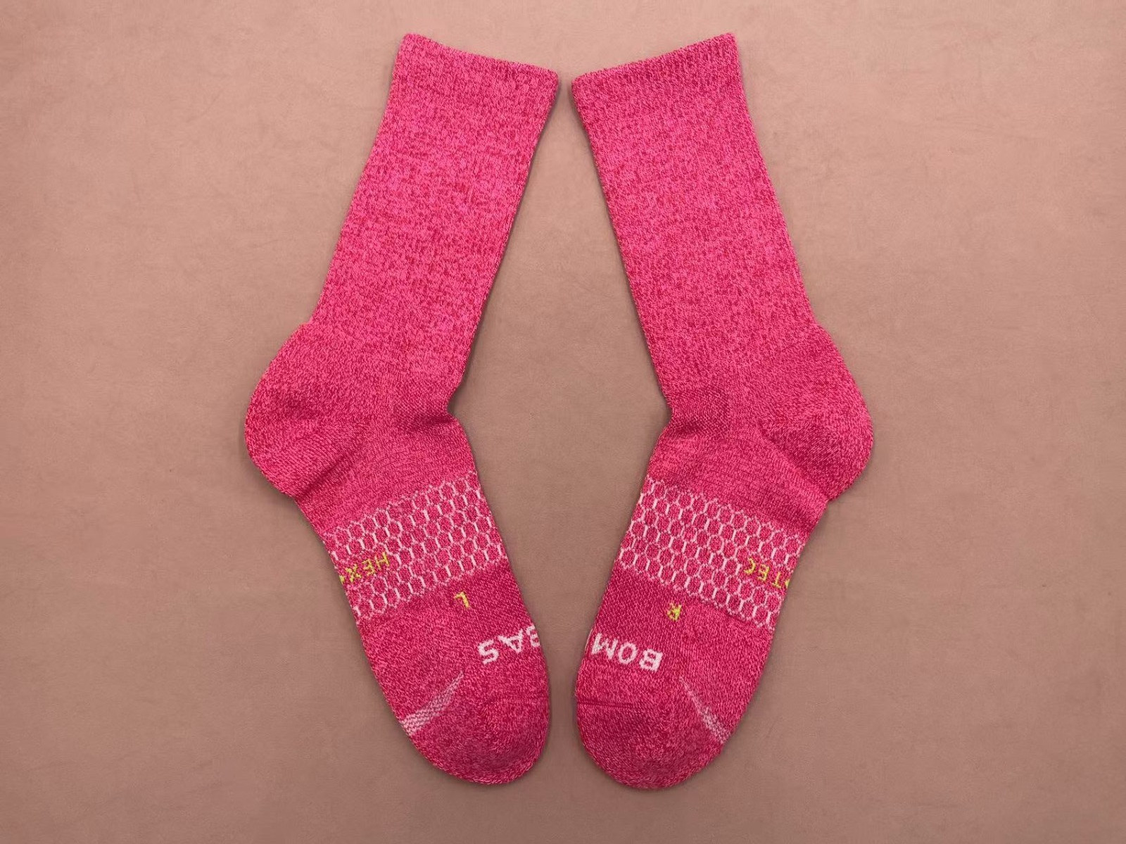 3 Pairs Bombas Women's All-Purpose Performance Calf socks Size Large Red