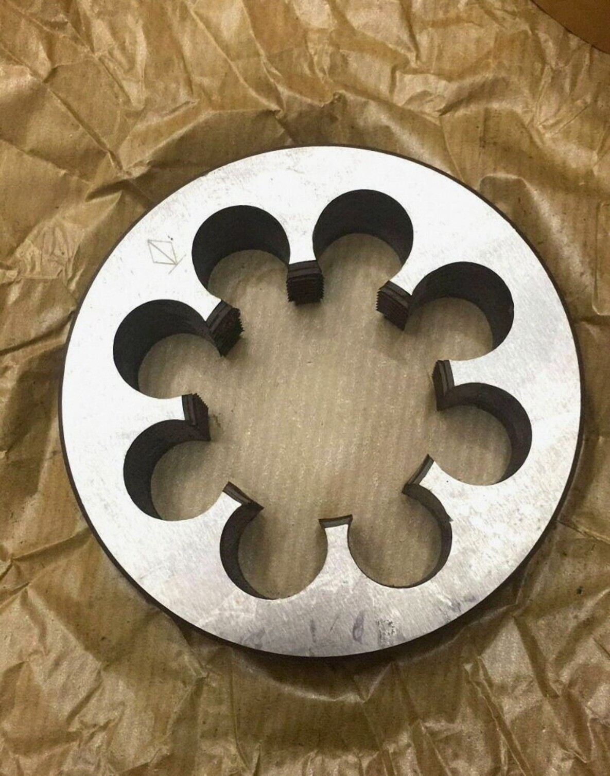 M68 x 4mm Metric Right hand Die 68x4.0mm Pitch [SNAU3]