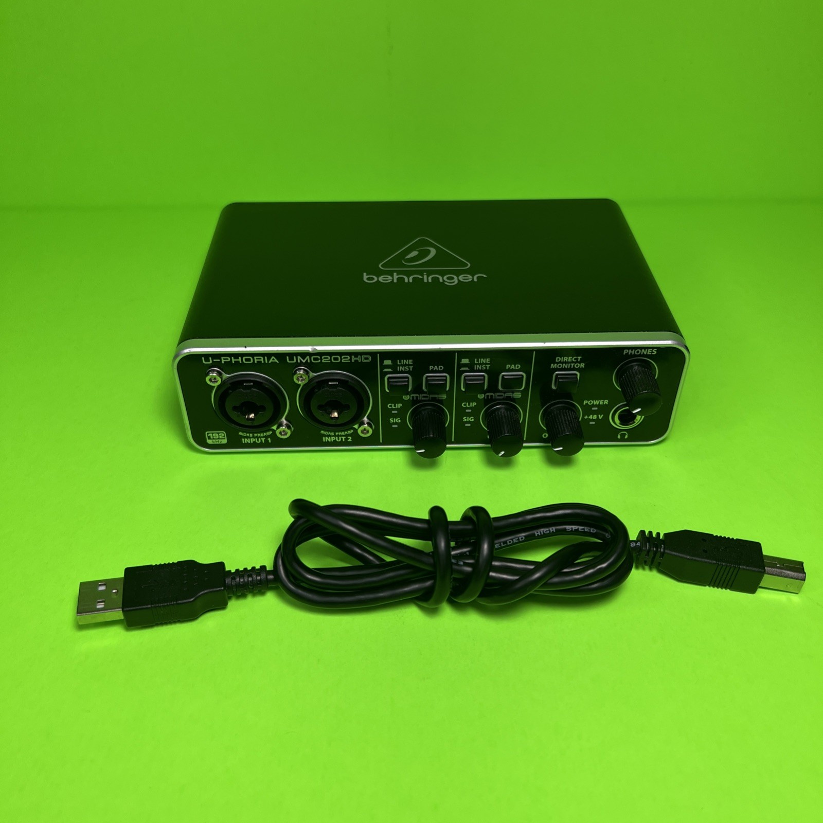 Behringer U‑Phoria UMC202HD USB Audio Interface W/ Cable - SAME DAY - WARRANTY