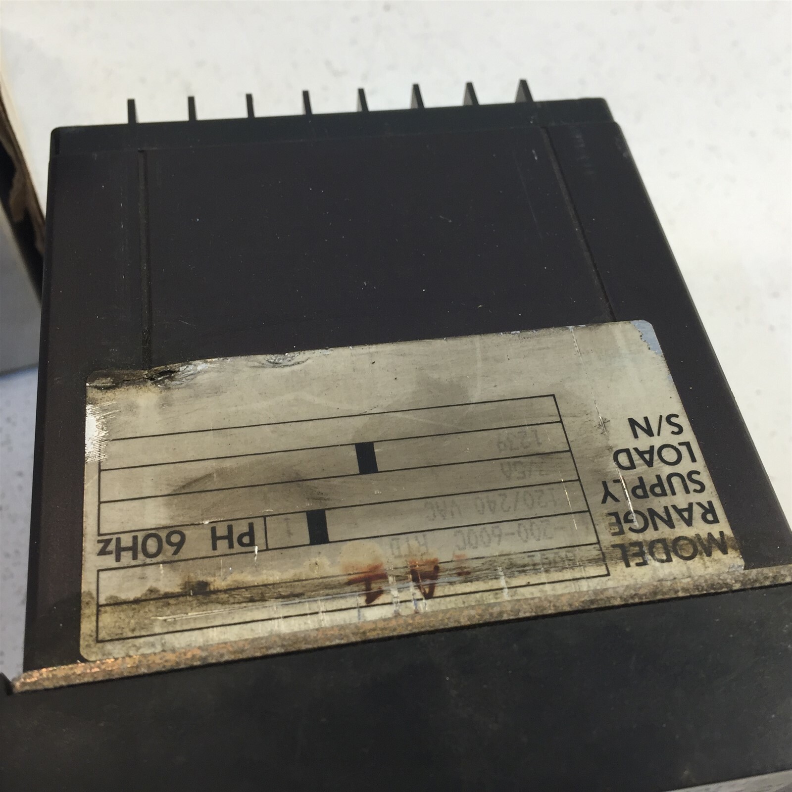 Omega CN6071A-P1-AL2 Temperature Controller