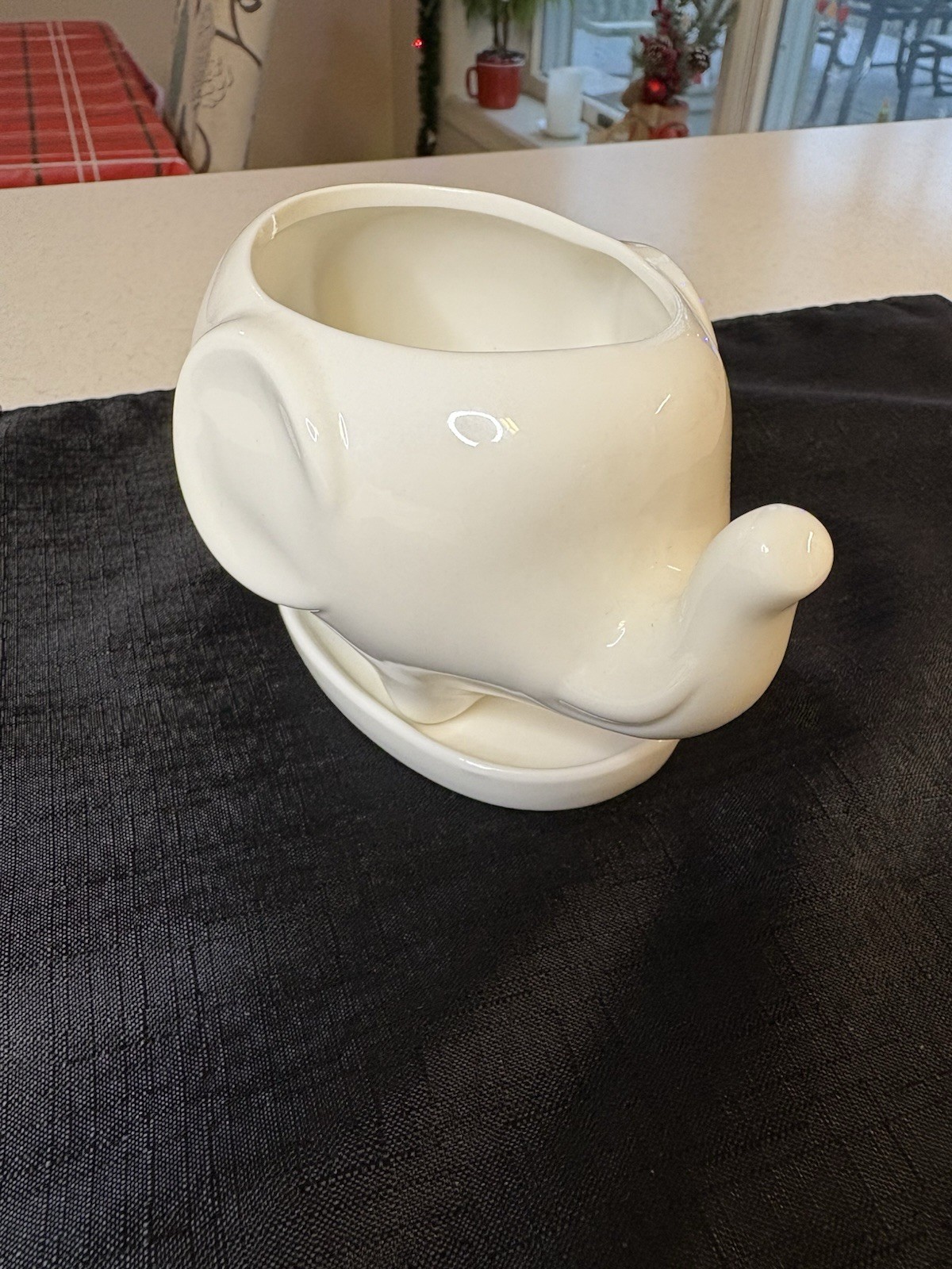 Ceramic Elephant -Shaped Succulent planter