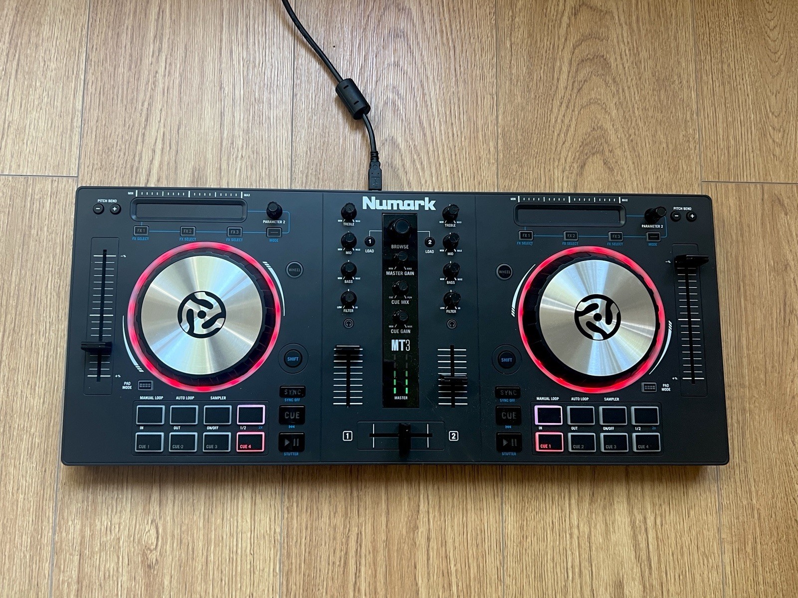 Numark Mixtrack 3 MT3 USB Virtual DJ Controller w/ Original Box & Cable Tested