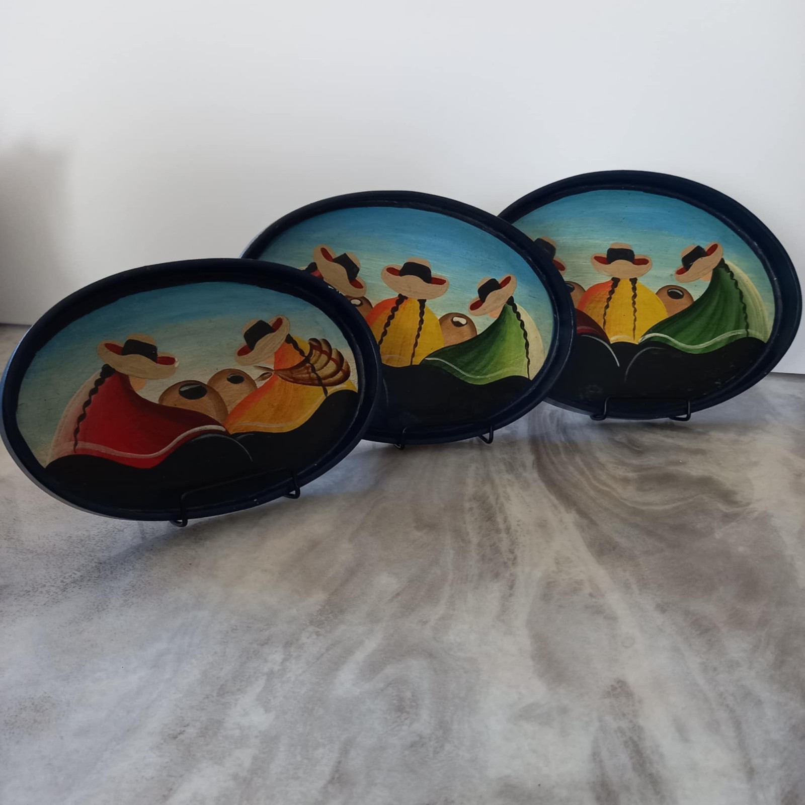 Vintage Peruvian Folk Art Nesting Trays Set of 3 Hand Painted Wood -Andean Batea