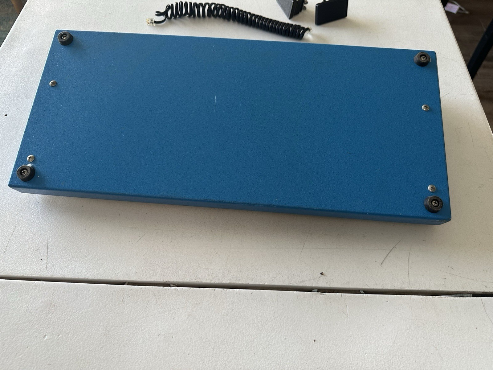Kaypro II Vintage Portable Computer Keyboard Cable Clasps