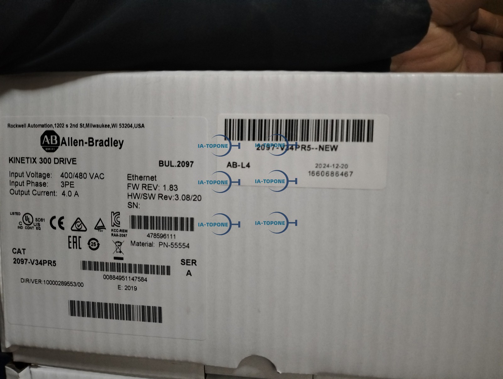 1pc Brand New Sealed Allen-Bradley 2097-V34PR5 US Free Ship + Warranty
