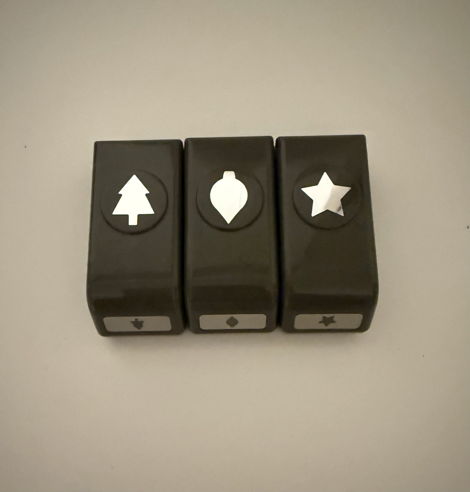 Stampin’ Up! Merry Minis Paper Punch Pack