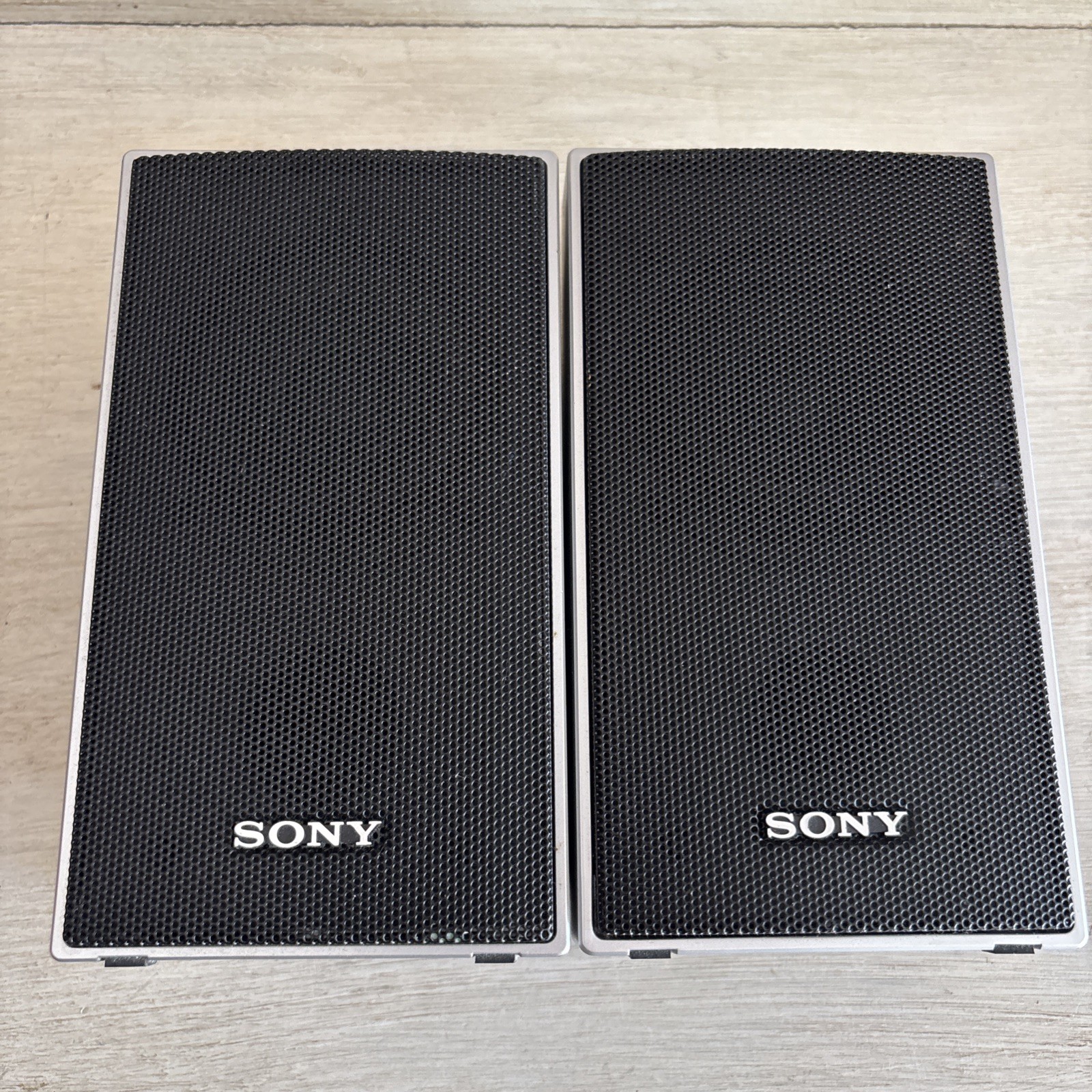 Sony SS-TS71 Surround Left and Surround Right