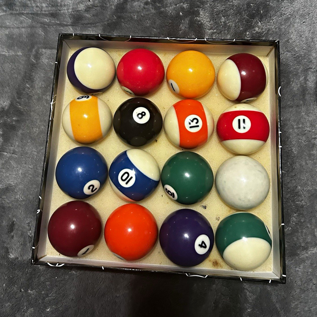 Complete Billiard Pool Ball Set in Box - Balls 1-15 + Cue Ball