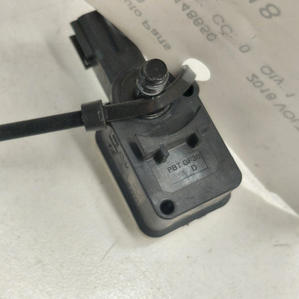 Chevy Volt Contact Sensor 2019 2018 2017 2016