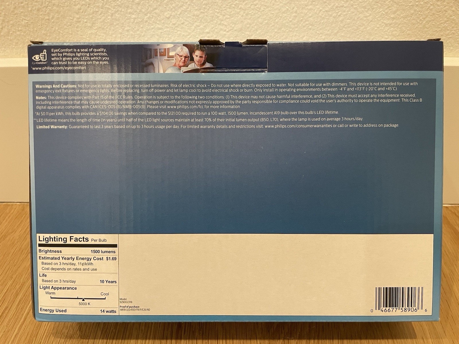 Philips 100W Equivalent Daylight A19 Medium LED Light Bulb (8-Pack) 589069