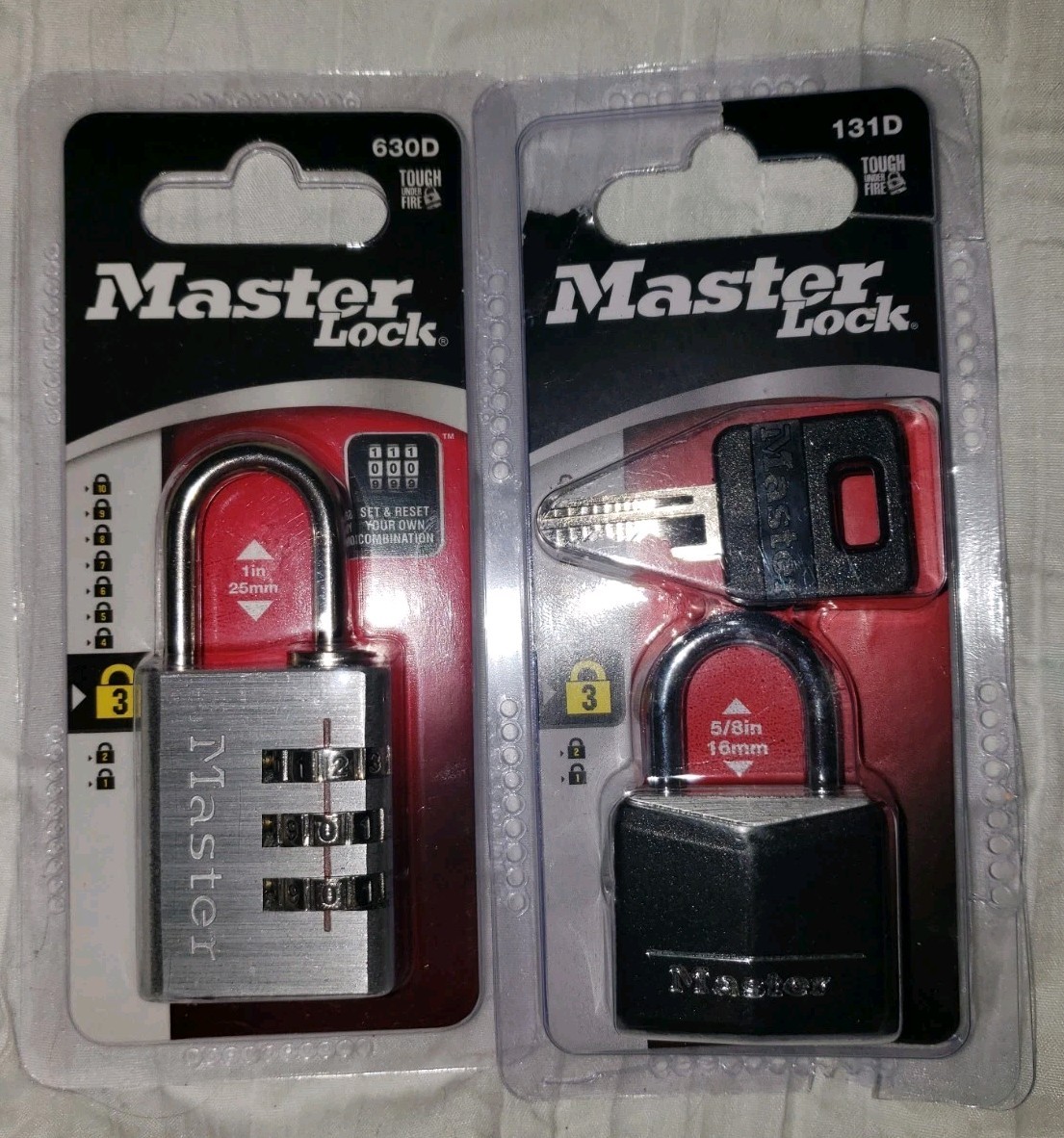 Lot Of 2- Master Lock Padlock With 2 Keys Aluminum Black 1-3/16" 131D & 630D