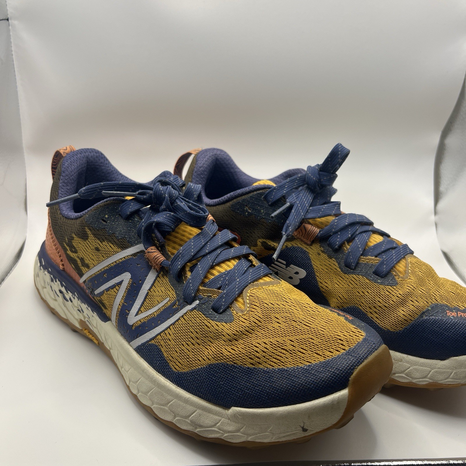 New Balance Fresh Foam Hierro Men's Trail Shoes Yellow Blue Toe Protect Vibram
