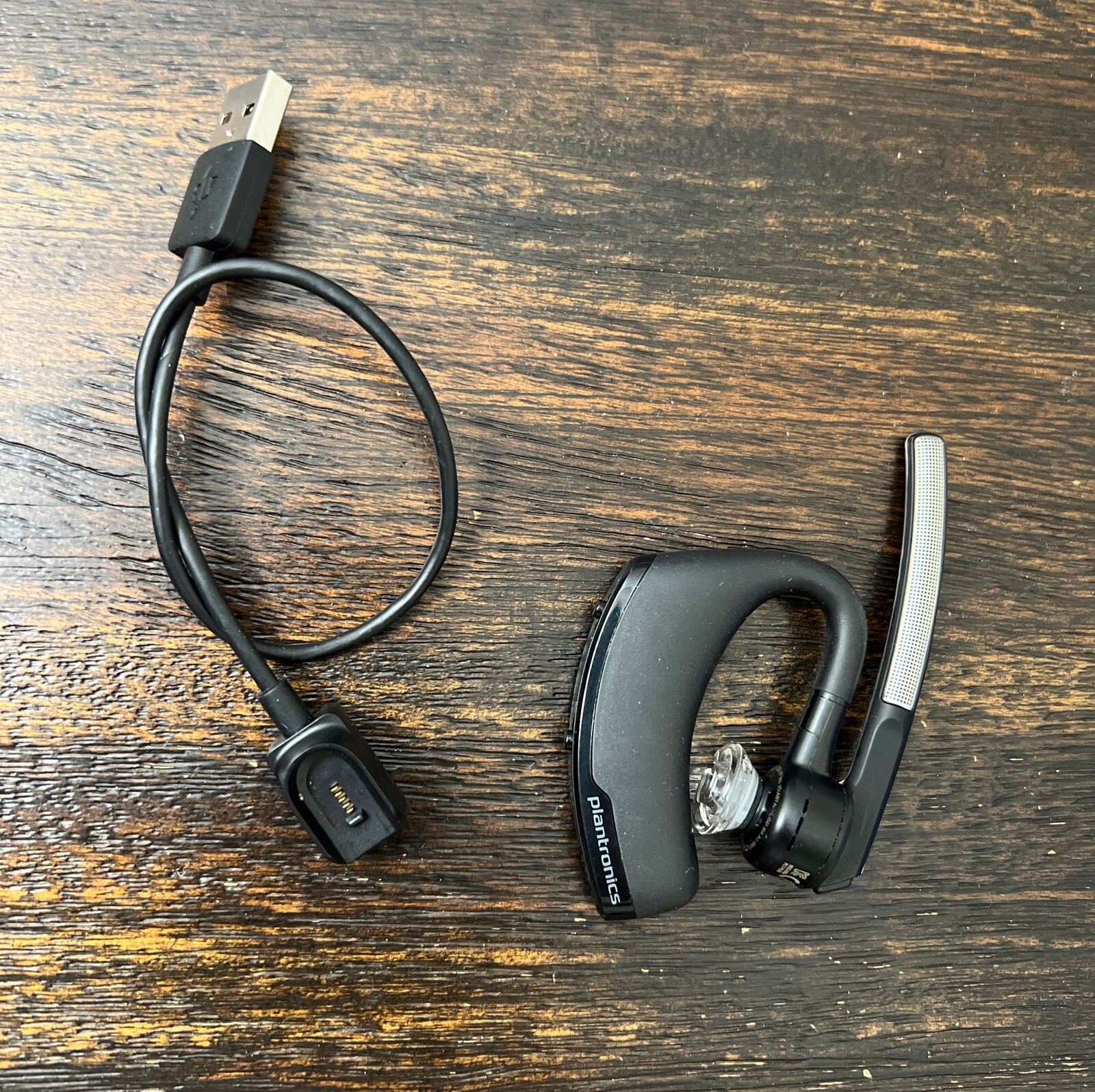 Poly - Voyager Legend Wireless Noise Cancelling Bluetooth Headset  Plantronics