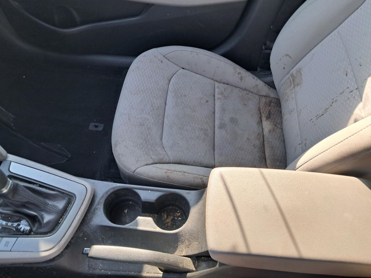 ELANTRA 2020 Glove Box 4789139