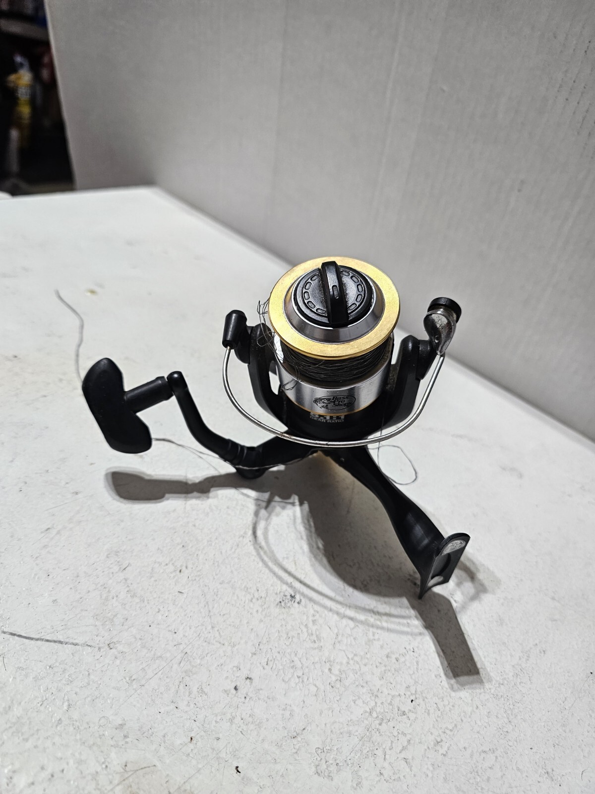 Bass Pro Shops Mega Cast MG40FA Bait Cast Reel