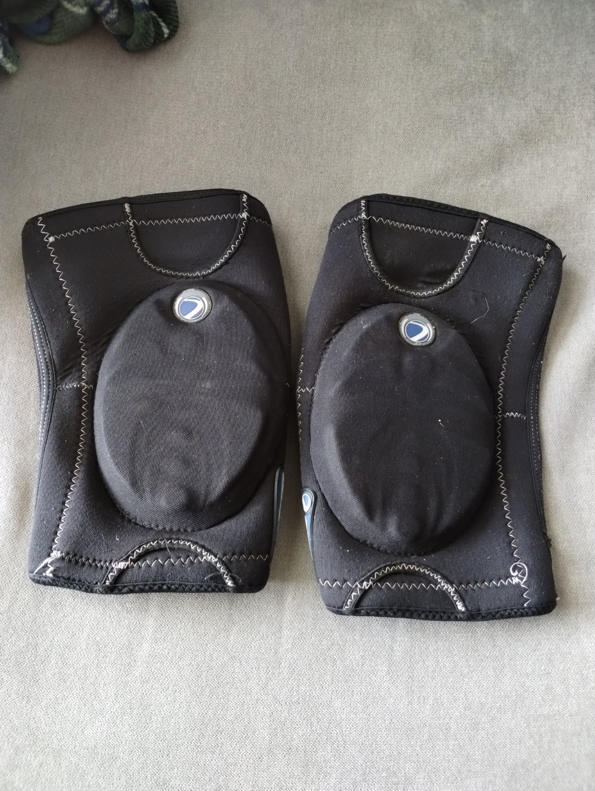Dye Paintball Padded Knee Pads Protective Gear