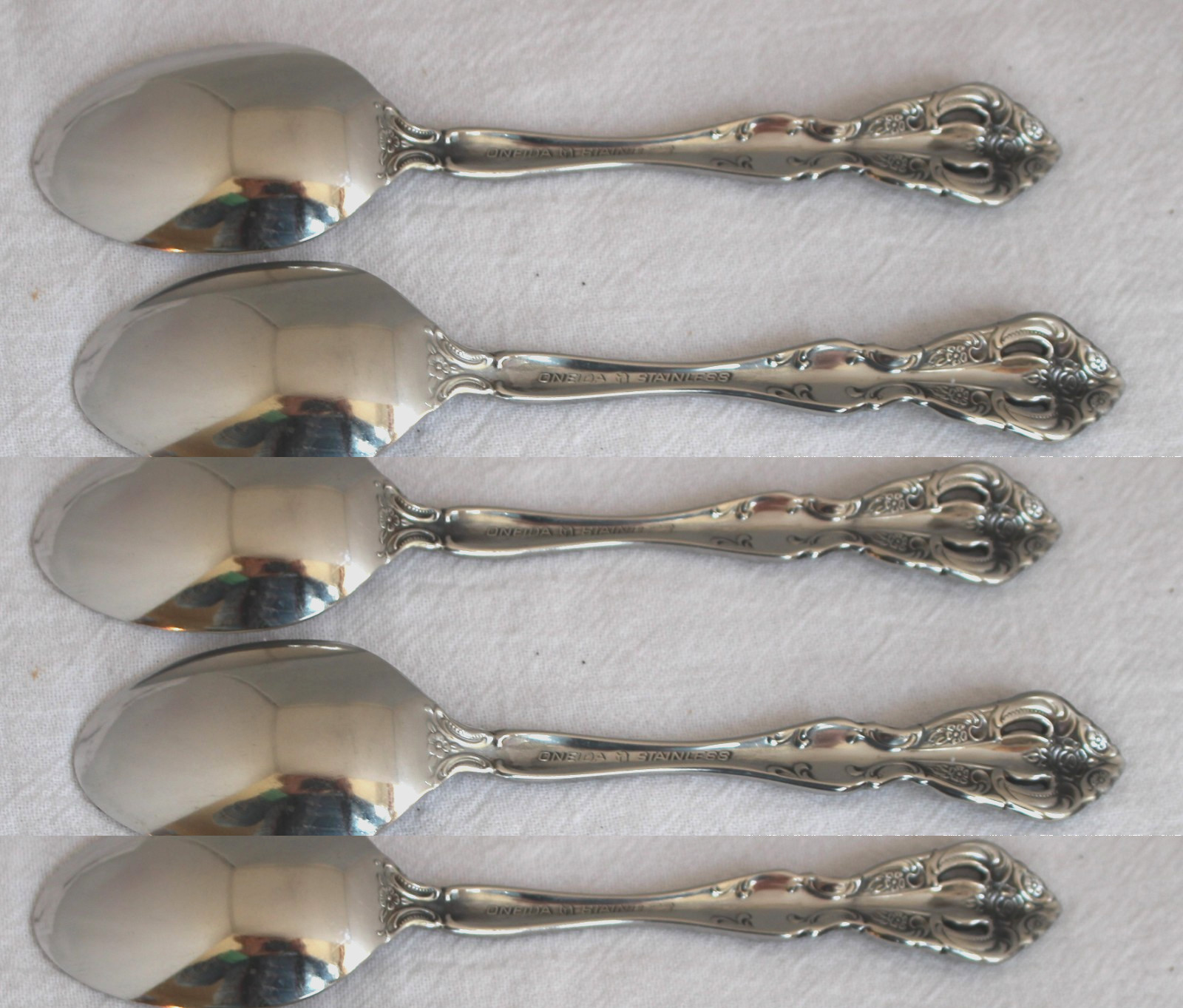 4 Oneida Stainless Cube Michelangelo TEASPOONS