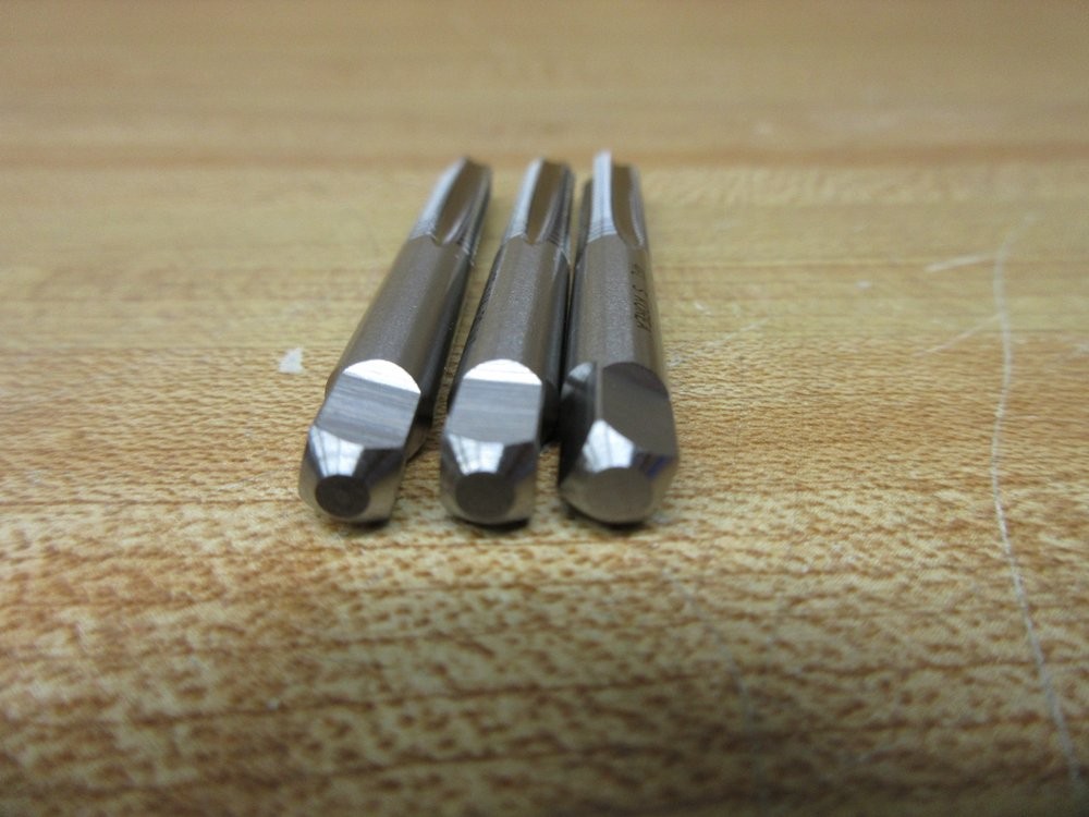 Hertel 02385318 Hand Tap Set
