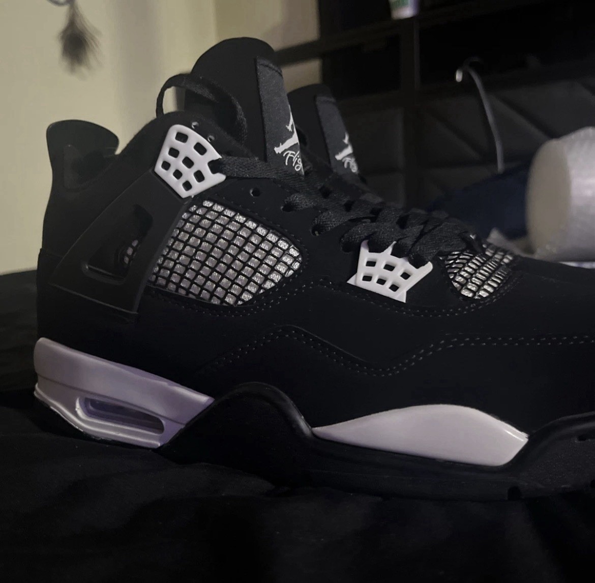 Nike Air Jordan 4 Retro White Thunder Mens Size US 11