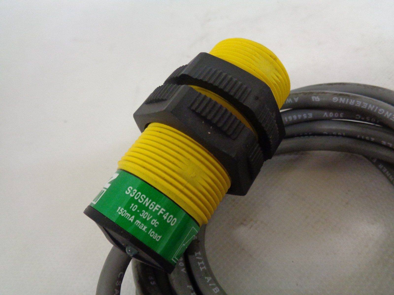 NEW BANNER S30SN6FF400 PHOTOELECTRIC SENSOR