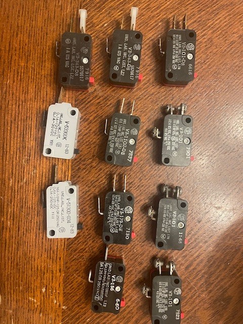 (11) Honeywell Microswitch Microswitches: Assorted V and V3 Series