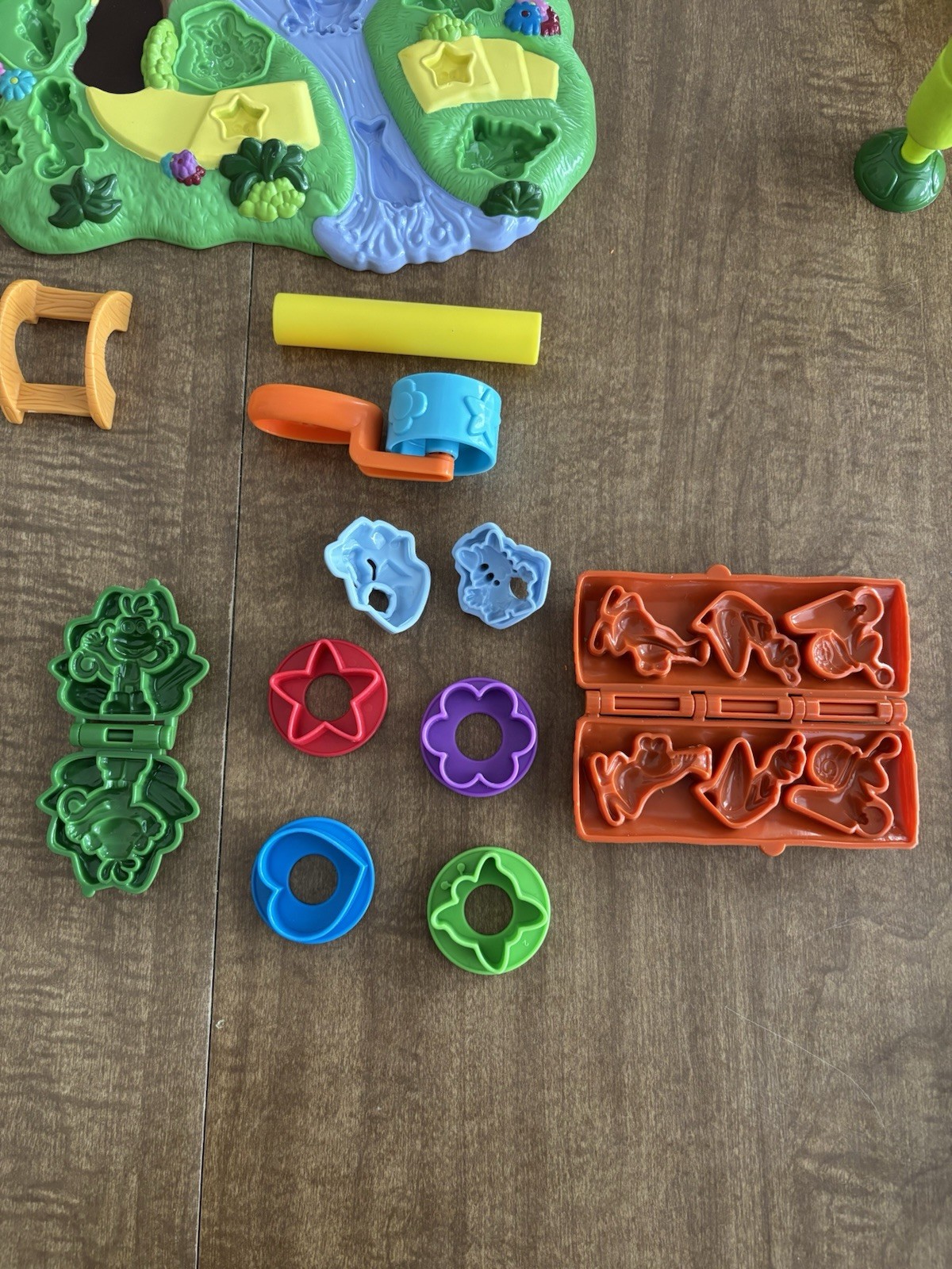 Nick Jr. Dora The Explorer Play-Doh Set - NO Dora Figure