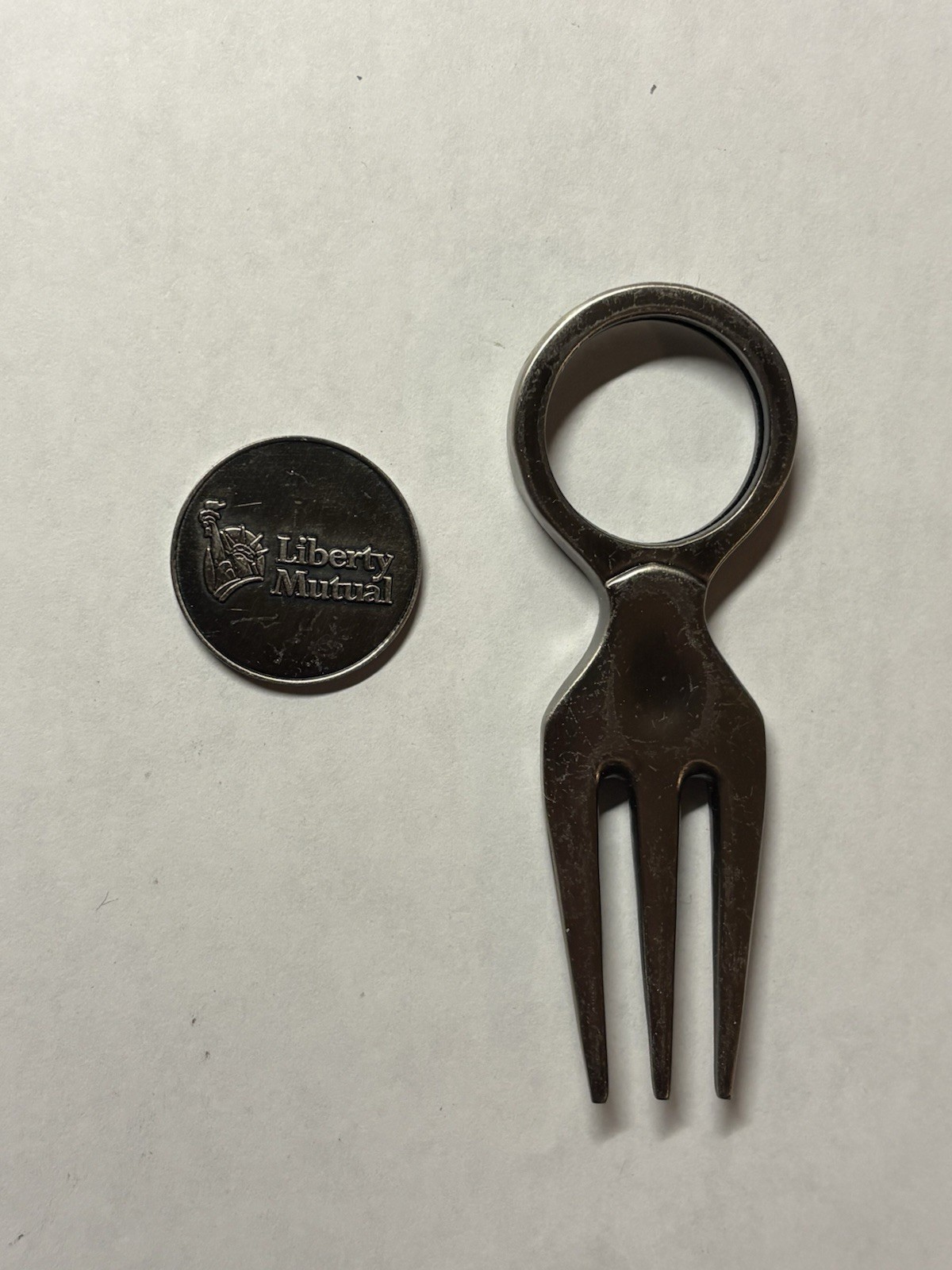 Liberty Mutual Invitational Divot Tool & 1" Double-Sided Coin Style Golf Marker