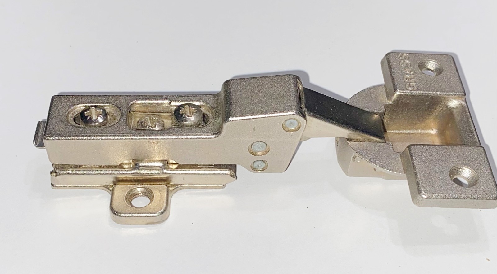 GRASS Hinge 1806, Clip On, 90°,Self Close,Full Overlay with "44"mounting plate.