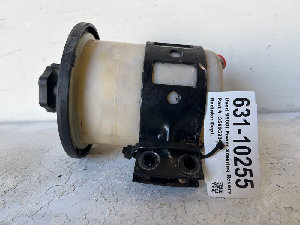 2003-2010 International 9900I Power Steering Reservoir 3569593C91 (631-10255)