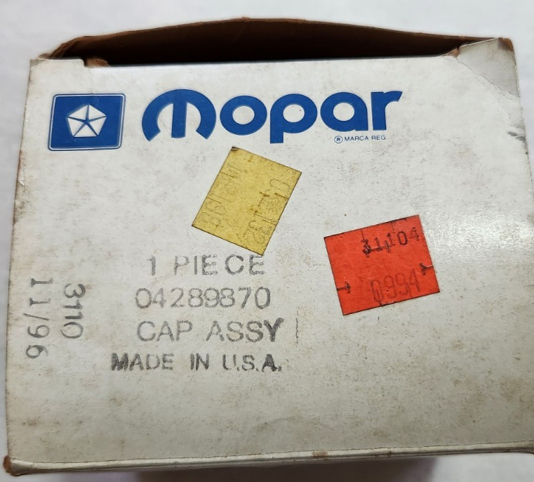 MOPAR OEM #04289870 DISTRIBUTOR CAP ASSEMBLY MADE IN U.S.A.