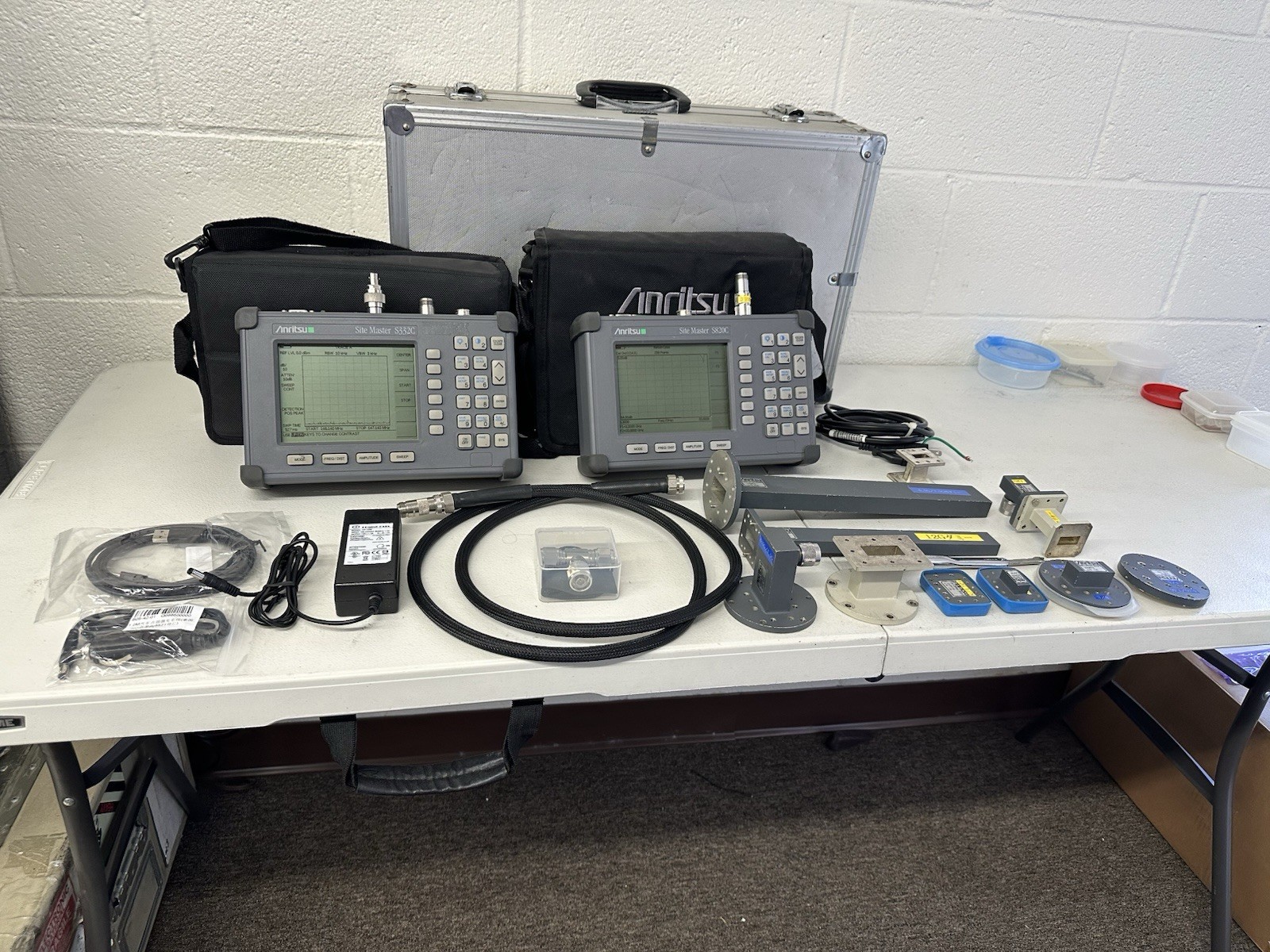 Anritsu Site Master Combo S820C/S332C With Calibration Kit And Acc
