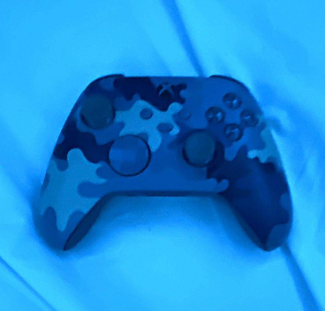 Microsoft Xbox Wireless Controller Blue Camo Wireless for Xbox One/Series X|S