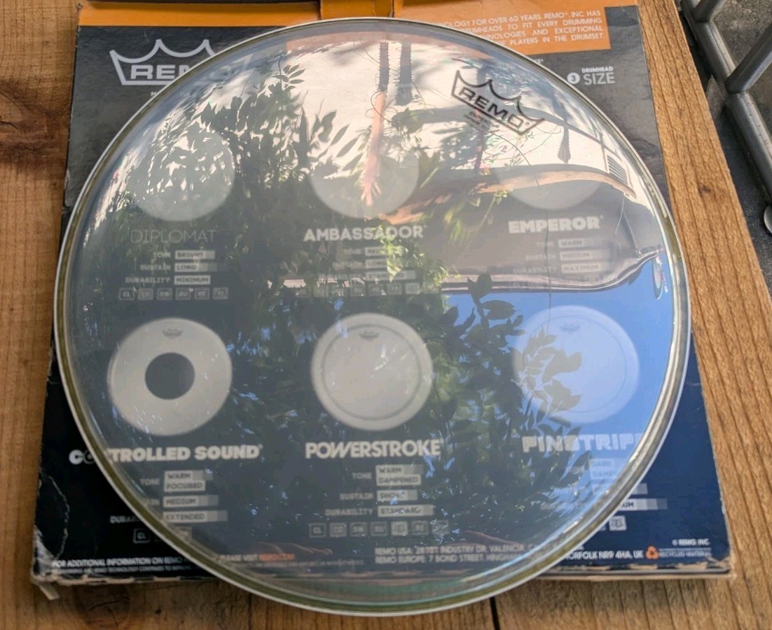 Remo Vintage Emperor Clear Drumhead - 14 Inch
