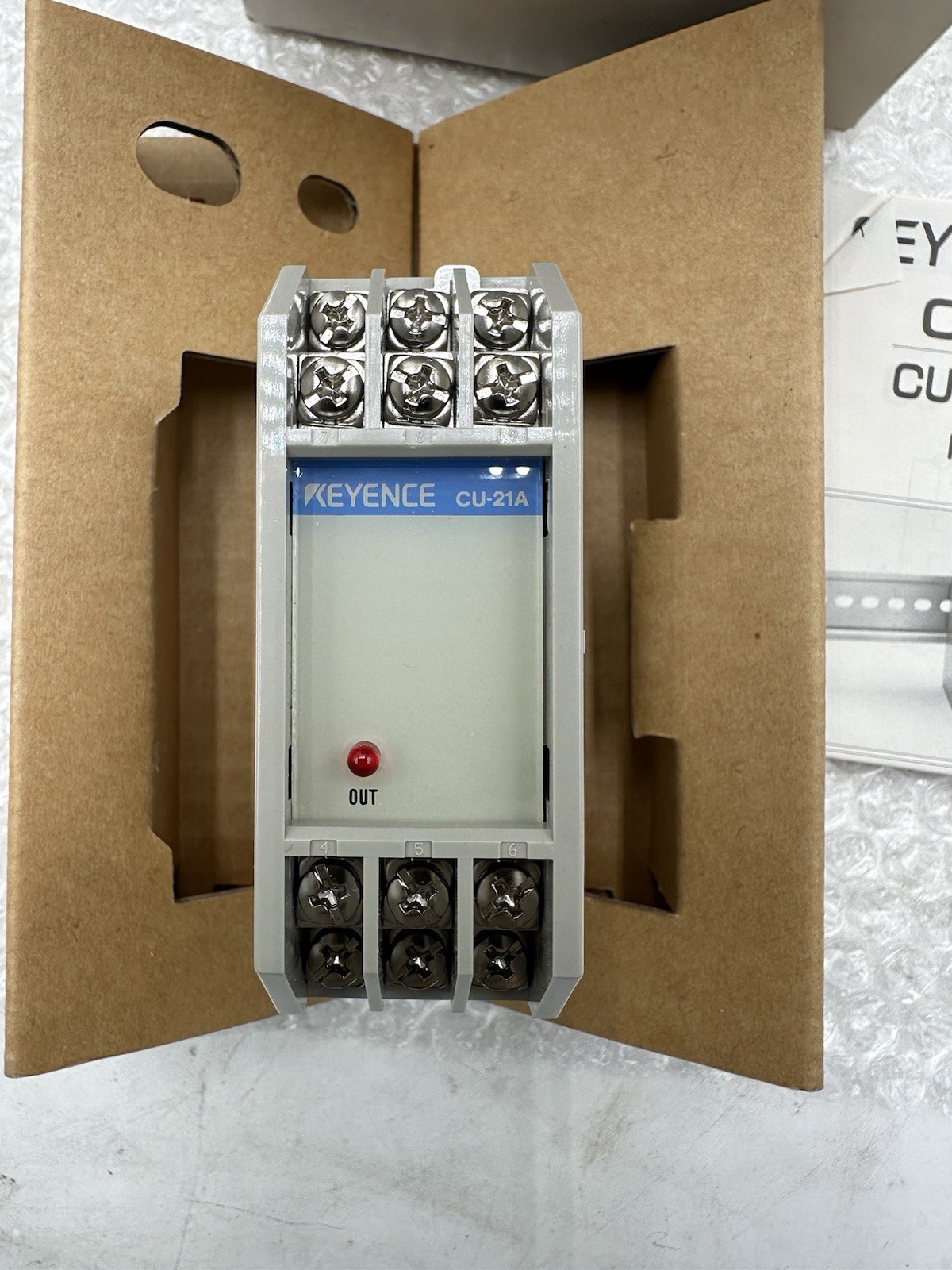 Keyence CU-21A Sensor Control Unit- New, Open Box
