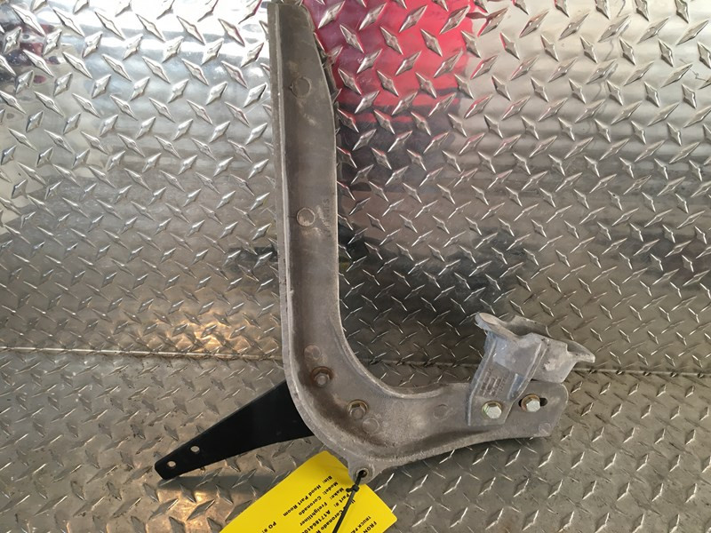 Freightliner Coronado Hood Rest A1718641001 (638-10780)
