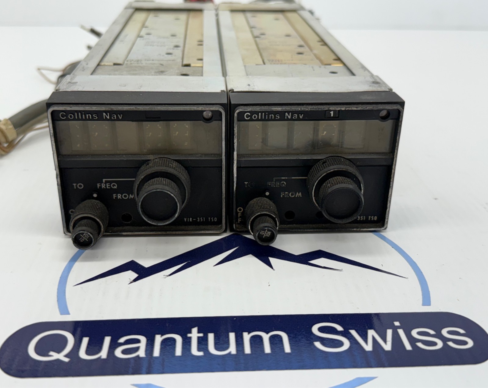 2x Collins VIR-351 TSO VOR LOC NAV RECEIVER 28V AIRCRAFT CORE LOT