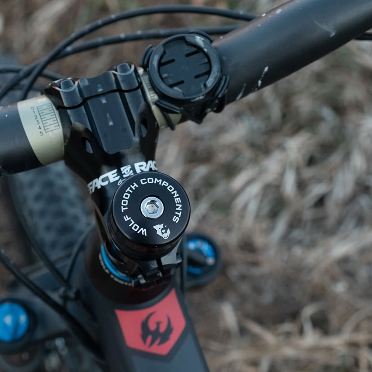 Wolf Tooth Components Compression Plug With Integrated Spacer Stem Cap Black, 1