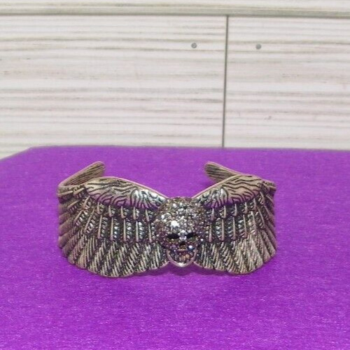 Silver Plated Metal Wings & Skull Design Small Fashion Bracelet ~ Untested