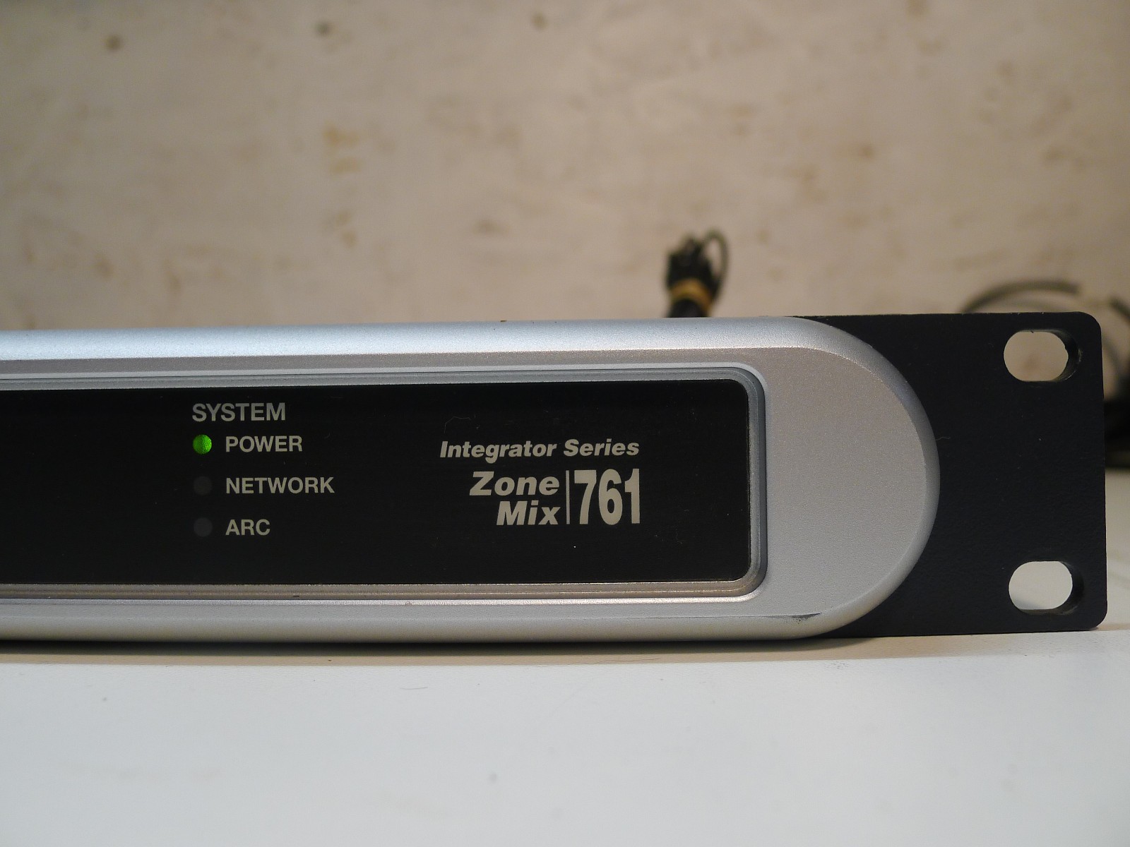 1U Rack Mount Symetrix Integrator Series Zone Mix 761