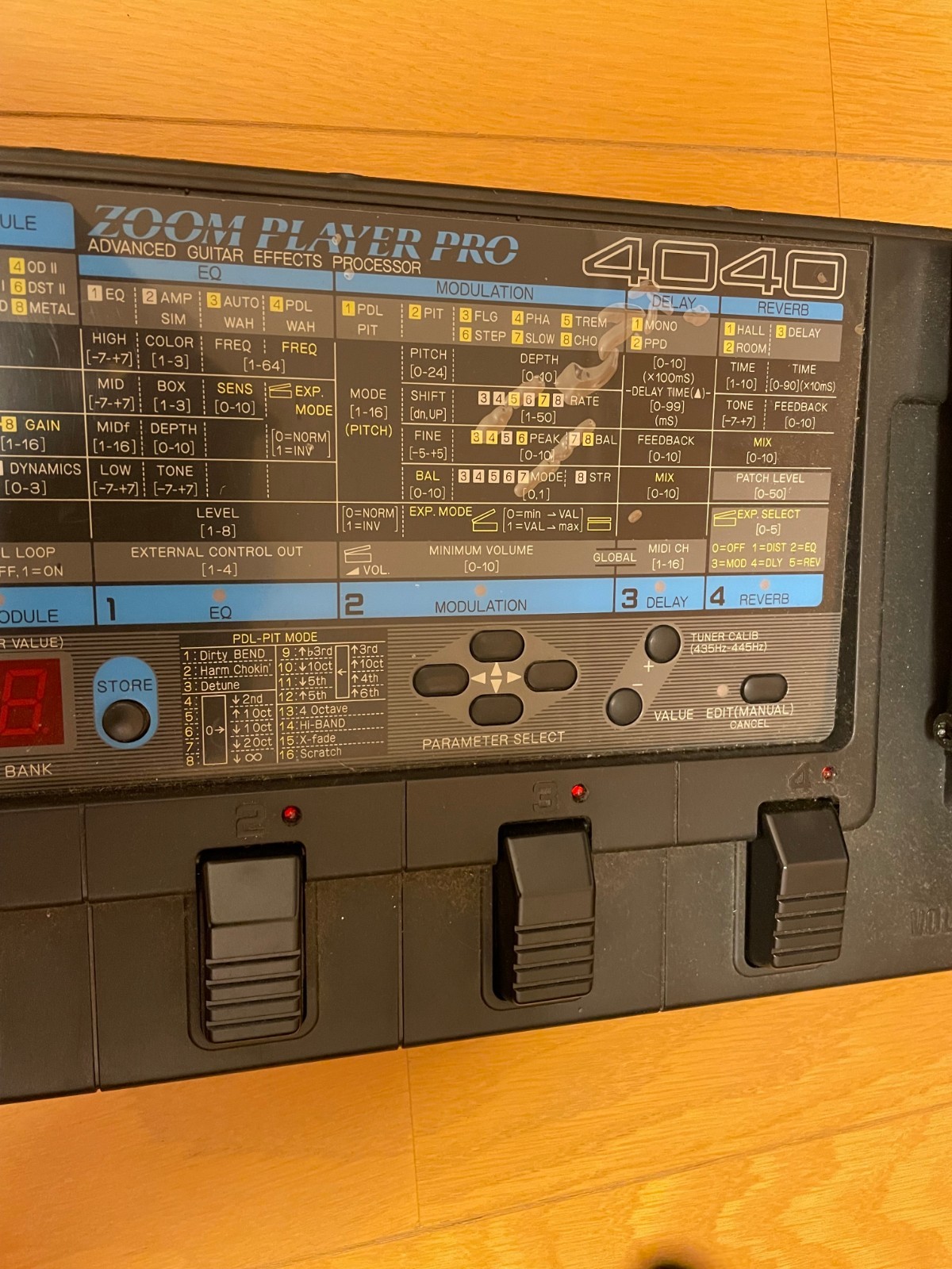 ZOOM Player Pro 4040 Guitar Multi Effect Pedal japan